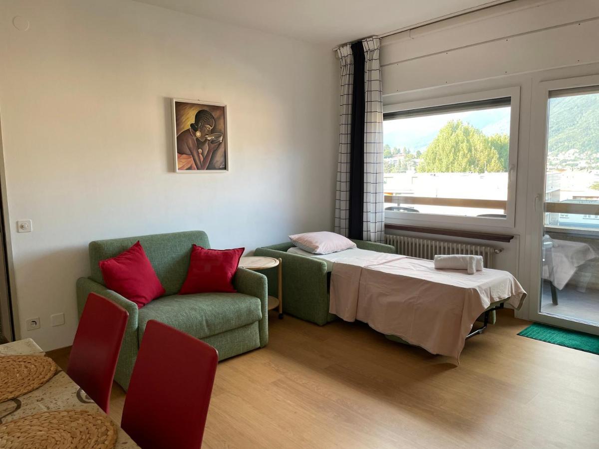 Karl&Deby Lugano Stazione/Centro Apartment Luaran gambar