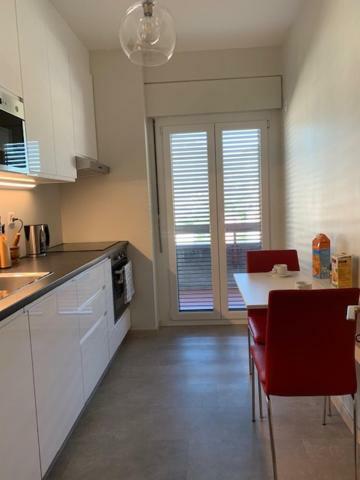 Karl&Deby Lugano Stazione/Centro Apartment Luaran gambar